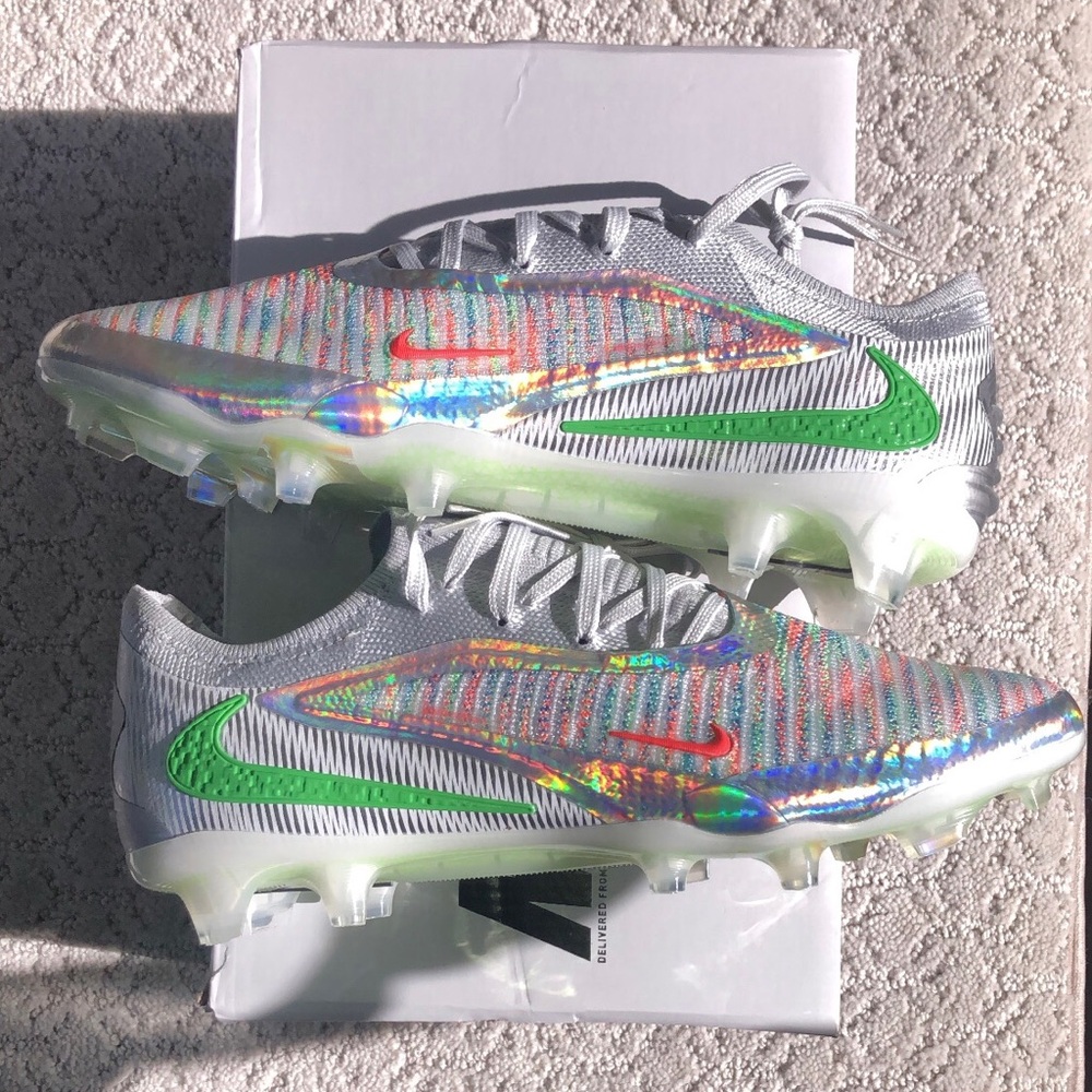 Men’s Soccer Shoes, Cleats